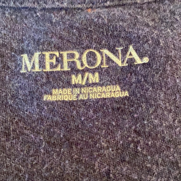 Merona - deep v-neck ladies tee. Size M - Picture 3 of 8